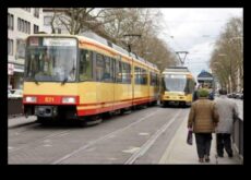 Tramvay Yolları Şehir Sokaklarında Raylı Sistemle Gezinme Rehberi